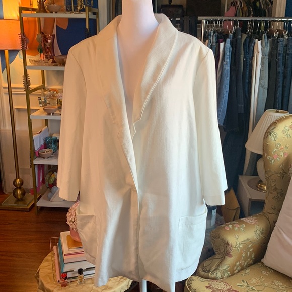 Jackets & Blazers - 💚White linen 3/4 sleeve blazer
